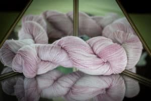 Balance handgefärbt Blasser Flieder