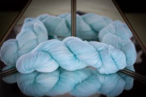 Balance handgefärbt Gletscher